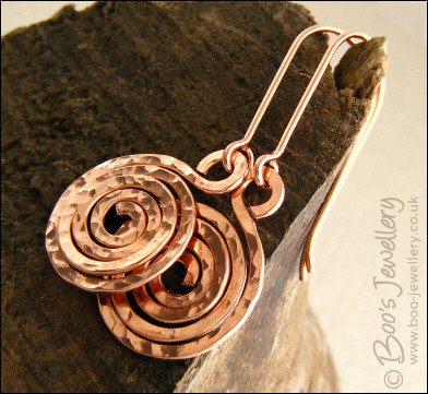 Hammered texture shiny copper spiral earrings