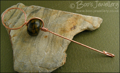 Bracelet Fastening Friend - tool to help you put on bracelets on your own