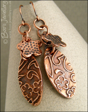 Flower themed charm and chain earrings