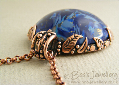 Faux Lapis cabochon leaf set double-sided pendant