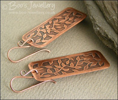 Delicate leaf tendril pattern etched copper earrings