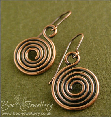 Antiqued copper round profile spiral earrings