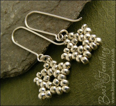 Seed bead star earrings - choose either copper or silver