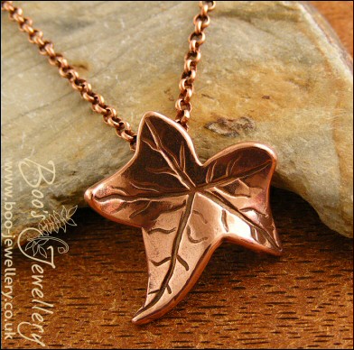 Antiqued copper ivy leaf pendant on chain