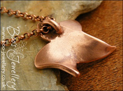 Antiqued copper ivy leaf pendant on chain