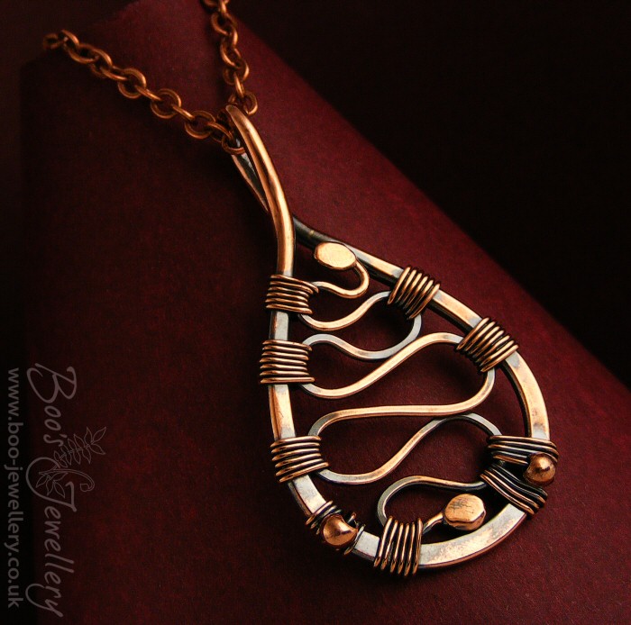 Teardrop loop copper pendant wire wrapped with squiggles