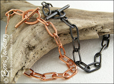 Solid copper toggle bracelet with elongated links