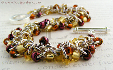 Shaggy Loops beaded bracelet in amber tones