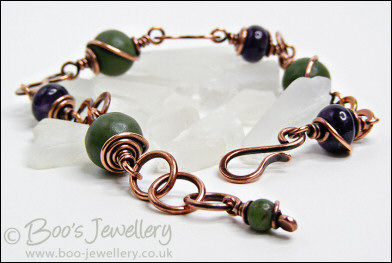 Adjustable copper bracelet with amethyst and green jasper