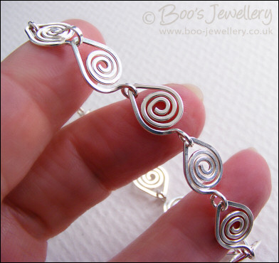 Leaf spiral links bracelet in Sterling silver - made to order