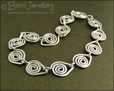 Leaf spiral links bracelet in Sterling silver - made to order