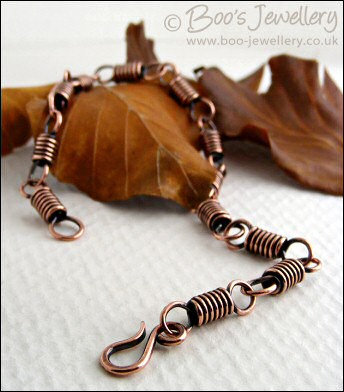 Coiled link bracelet with hook clasp in antiqued copper - made to order