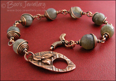 Antiqued copper and labradorite toggle bracelet
