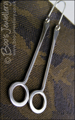 Long drop Sterling silver hammered circle earrings