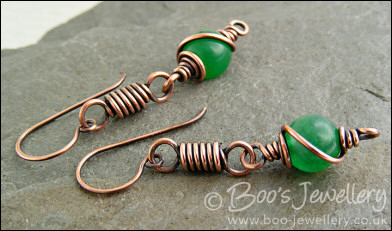 Antiqued copper coiled link earrings - available in green Jade or Onyx - made to order