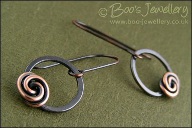Rosebud knot and loop two tone copper earrings - made to order