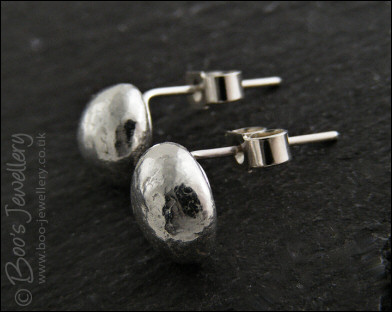 Solid Sterling silver pebble post earrings