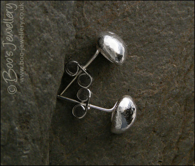 Solid Sterling silver pebble post earrings