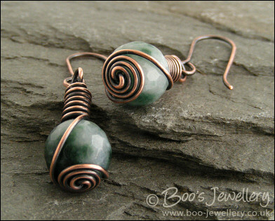 Faceted jade and antiqued copper rosebud knot wrap earrings