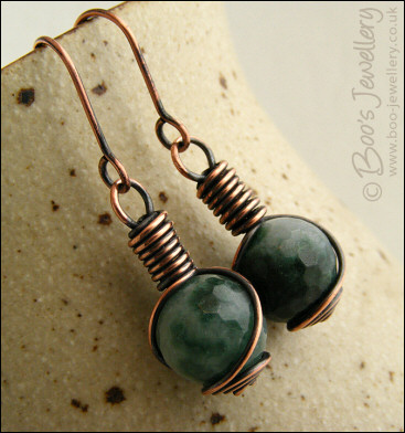 Faceted jade and antiqued copper rosebud knot wrap earrings