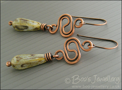 Squiggle link and elongated Picasso bead earrings