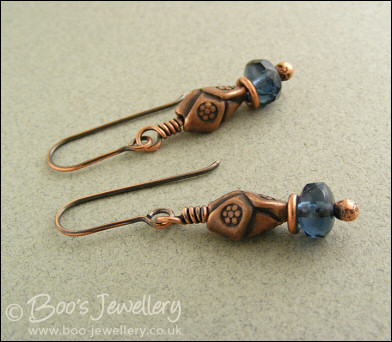 Jade and hammered circle necklace set