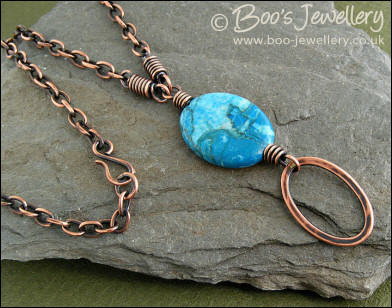 Turquoise veined jasper and copper oval necklace