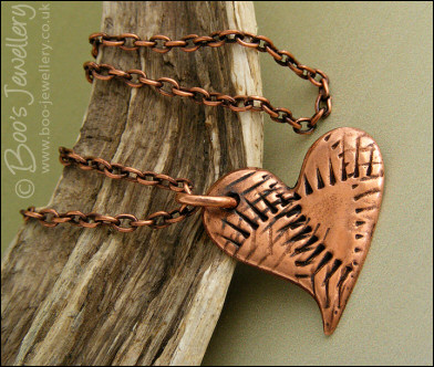 Antiqued copper curly textured heart pendant necklace