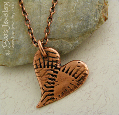 Antiqued copper curly textured heart pendant necklace