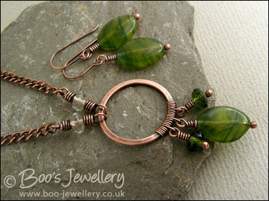 Green glass and copper necklace and earring set