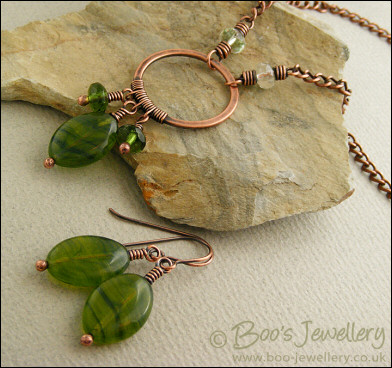 Green glass and copper necklace and earring set